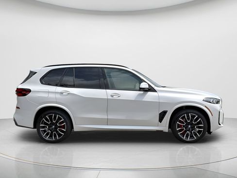 New 2026 BMW X5 sDrive40i w/ M Sport Package RWD image 4