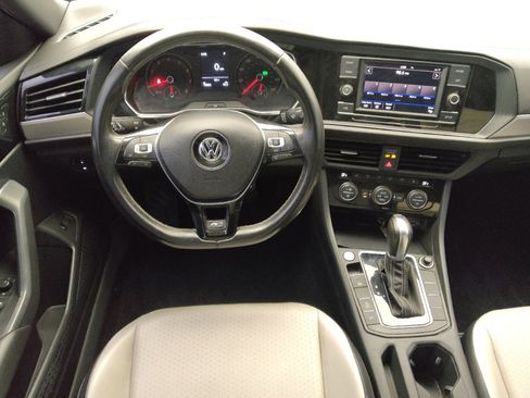 Used 2019 Volkswagen Jetta R-Line FWD image 22