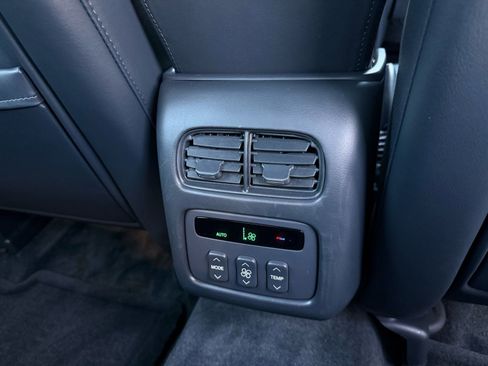 Used 2002 Cadillac De Ville image 31