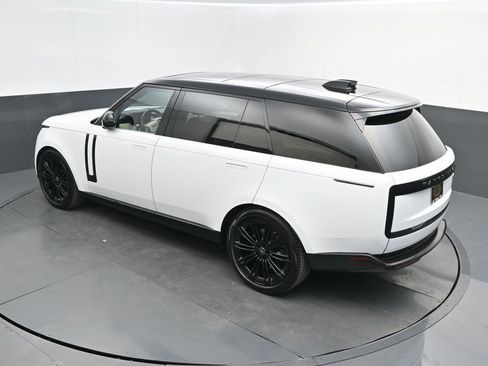 Used 2022 Land Rover Range Rover Long Wheelbase SE AWD/4WD image 37