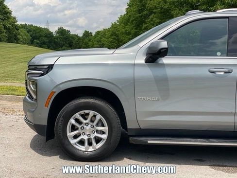 Used 2025 Chevrolet Tahoe LT AWD/4WD image 10