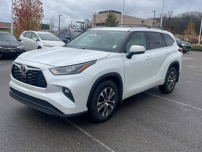 Used 2022 Toyota Highlander XLE
