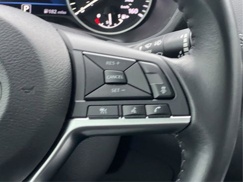 Used 2022 Nissan Sentra SV w/ Lighting Package image 18