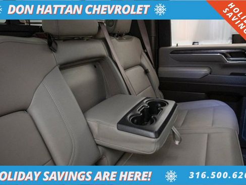 Used 2024 Chevrolet Silverado 2500 LTZ w/ LTZ Convenience Package image 29