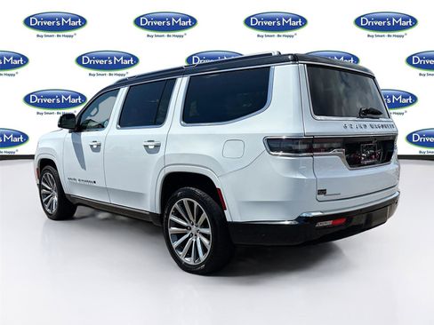 Used 2023 Jeep Grand Wagoneer Series II AWD/4WD image 5