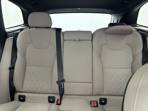 New 2026 Volvo XC60 B5 Core image 27