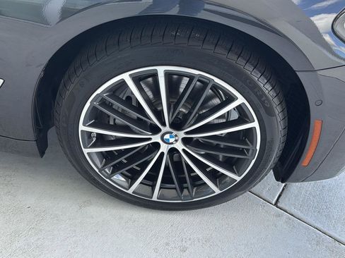 Used 2021 BMW 540i w/ M Sport Package image 36
