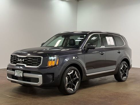 Used 2025 Kia Telluride S AWD/4WD image 27