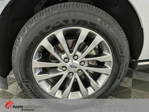 Used 2018 Ford Expedition Limited w/ Equipment Group 301A AWD/4WD image 62