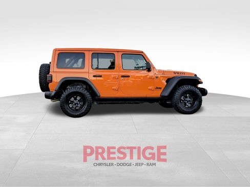Used 2025 Jeep Wrangler Unlimited Sport AWD/4WD image 7