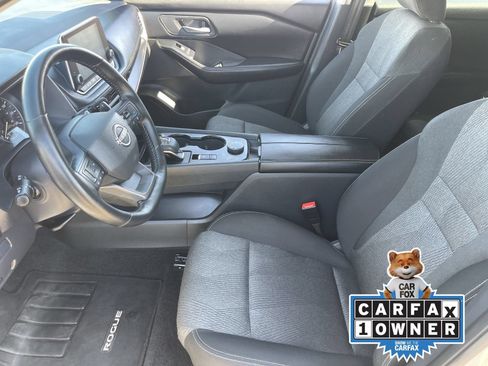 Certified 2025 Nissan Rogue SV AWD/4WD image 20