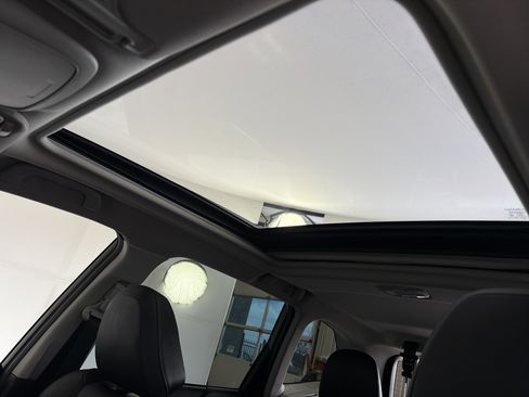 Certified 2024 Subaru Forester Limited image 31