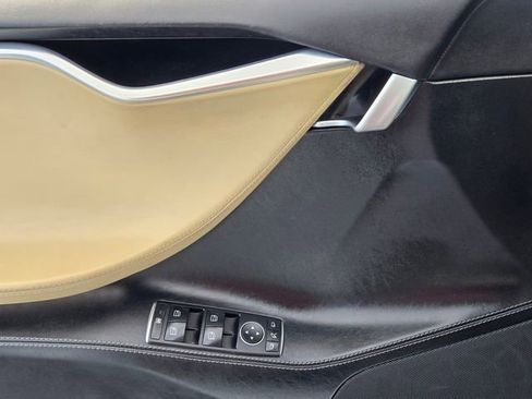 Used 2017 Tesla Model S 90D image 23