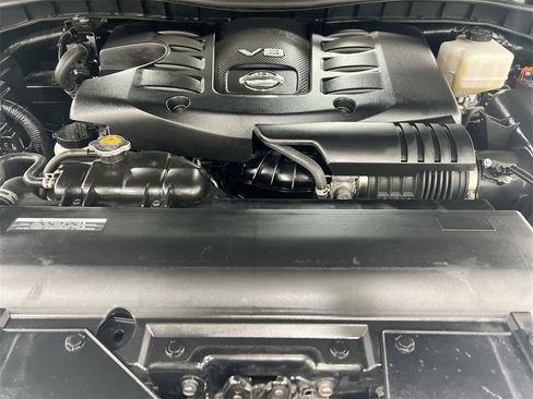 Used 2024 Nissan Armada SL w/ Captain's Chairs Package image 26