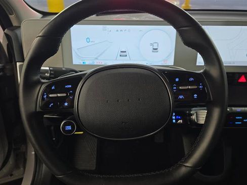 Used 2024 Hyundai Ioniq 5 Limited RWD image 11