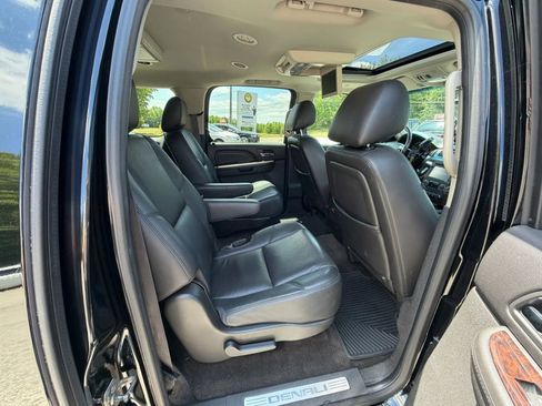 Used 2012 GMC Yukon XL Denali AWD/4WD image 5