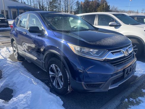 Used 2018 Honda CR-V LX image 1