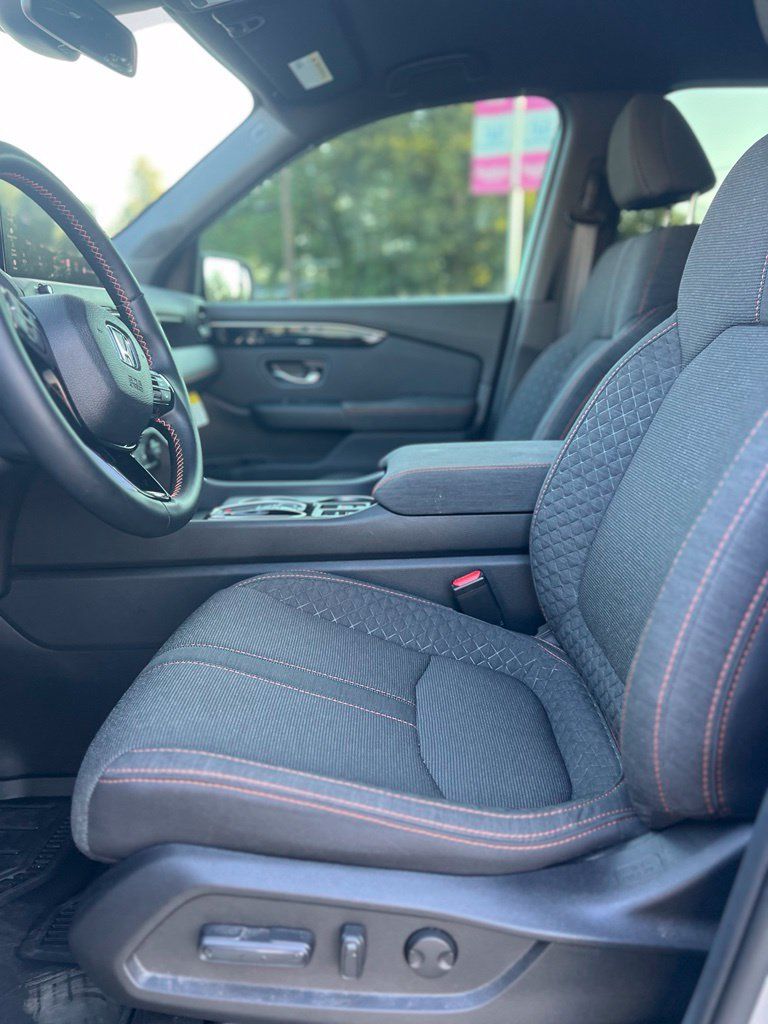 Used 2026 Honda Pilot Sport image 22