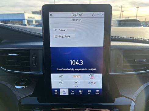 Used 2022 Ford Explorer Platinum w/ Equipment Group 601A image 28