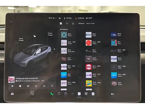 Used 2026 Tesla Model Y Long Range image 32