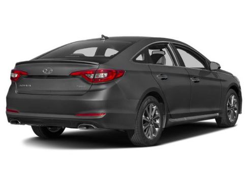 Used 2015 Hyundai Sonata Sport w/ Option Group 04 FWD image 2