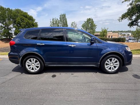 Used 2010 Subaru Tribeca Limited image 26