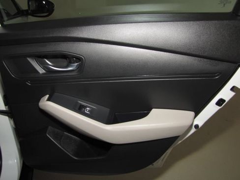 Certified 2025 Honda Accord EX-L image 19
