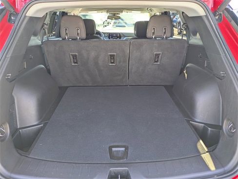 Used 2020 Chevrolet Blazer LT image 13