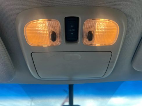 Used 2011 Ford Fusion SEL w/ 301A Rapid Spec Order Code image 24