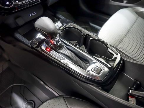 New 2026 Chevrolet Trax LT image 18