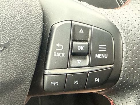 Used 2025 Ford Escape ST-Line AWD/4WD image 15