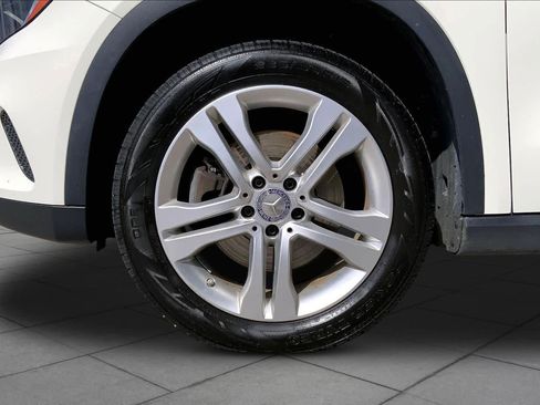 Used 2016 Mercedes-Benz GLA 250 4MATIC image 11