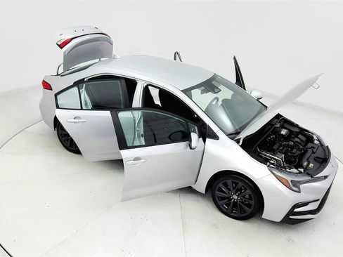 Used 2023 Toyota Corolla SE FWD image 24
