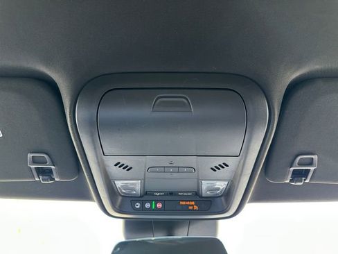 Used 2024 Cadillac XT4 Premium Luxury FWD image 28