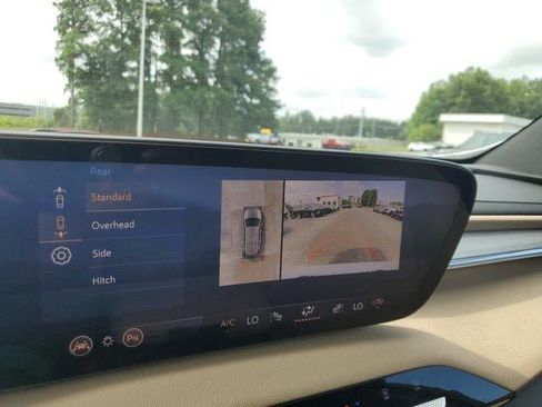 New 2026 Buick Enclave Preferred w/ Power Package AWD/4WD image 29