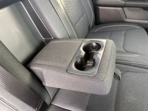 Used 2025 RAM 1500 Big Horn AWD/4WD image 33