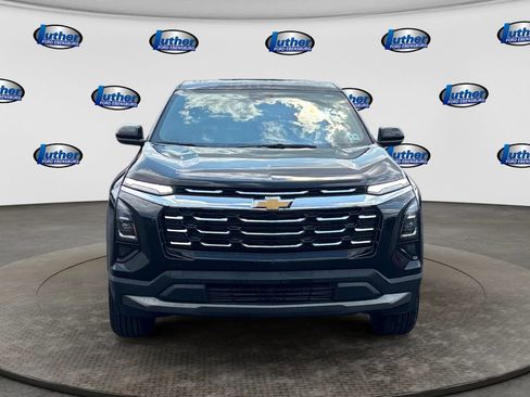 Used 2026 Chevrolet Equinox LT AWD/4WD image 8