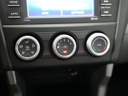 Used 2018 Subaru Forester 2.5i w/ Alloy Wheel Package image 25