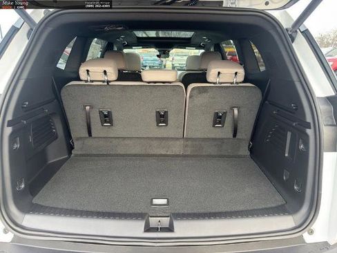 New 2026 GMC Acadia Elevation w/ Elevation Premium Package image 6