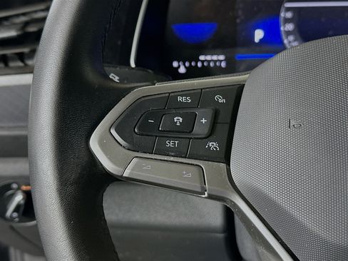 Used 2024 Volkswagen Jetta SE FWD image 16