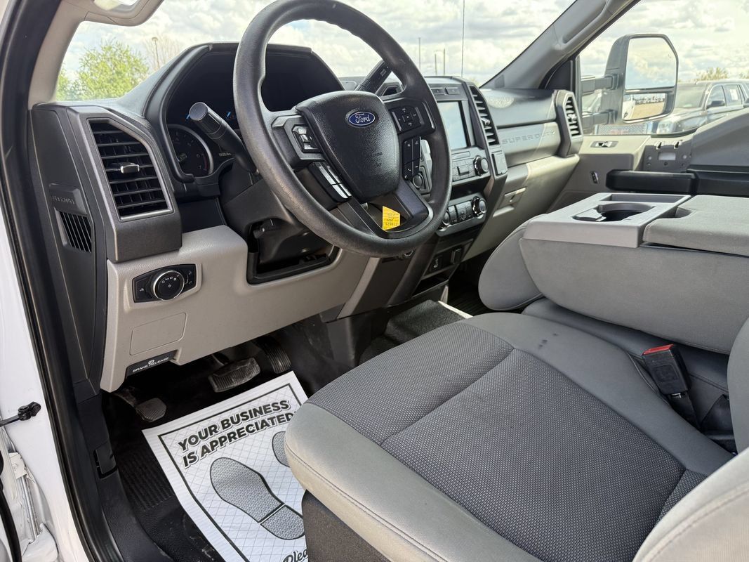 Used 2020 Ford F250 XL w/ STX Appearance Package AWD/4WD image 29