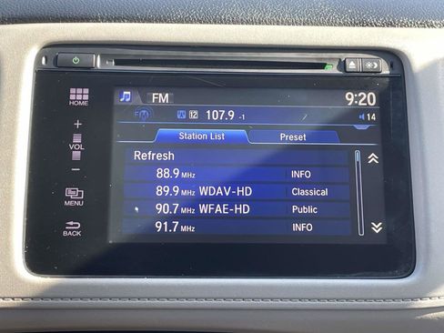 Used 2017 Honda HR-V EX-L image 27