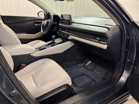 Used 2024 Honda Accord EX image 23