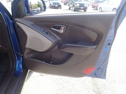 Used 2014 Hyundai Tucson SE AWD/4WD image 24