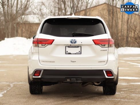 Used 2019 Toyota Highlander Limited Platinum image 6