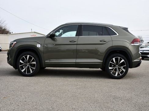 New 2026 Volkswagen Atlas Cross Sport SEL Premium R-Line image 4