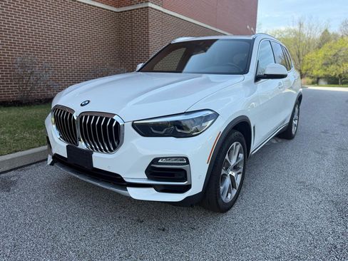 Used 2021 BMW X5 xDrive40i w/ Convenience Package AWD/4WD image 1