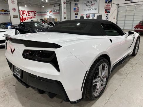 Used 2017 Chevrolet Corvette Stingray Convertible w/ Battery Protection Package RWD image 6