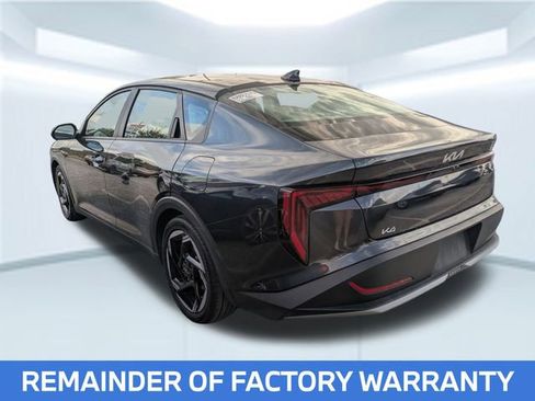 Used 2025 Kia K4 EX image 5