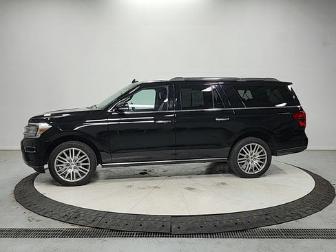 Used 2022 Ford Expedition Max Limited RWD image 4